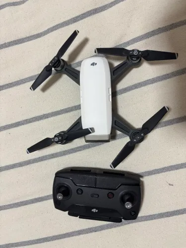 Drone DJI SPARK / até 10x no cartão 