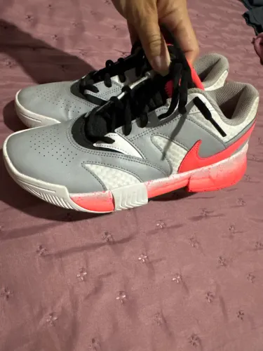 Tênis Nike feminino 