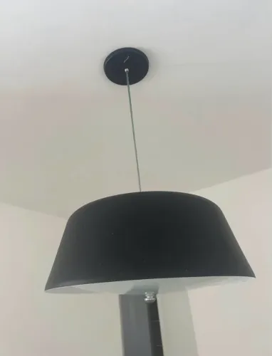 Lustre preto