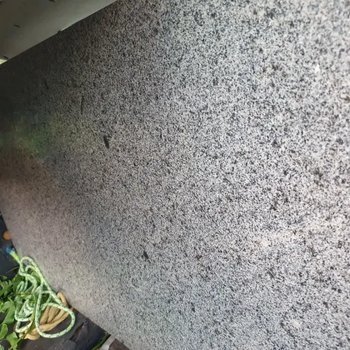Mesa de granito, base de ferro 1,50mt/80cm