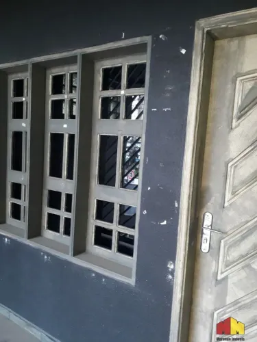 Sobrado no Tatuapé, rua comercial de grande movimento Rua Cantagalo