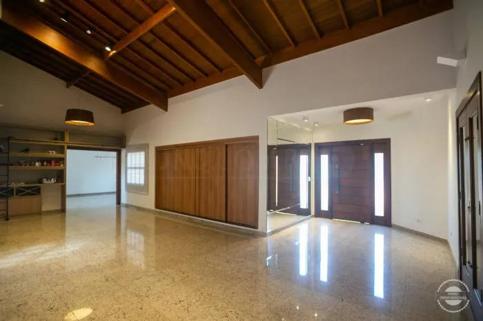 Casa em Condomínio à venda, 3 quartos, 1 suíte, 2 vagas, Colinas do Piracicaba Artemis - P