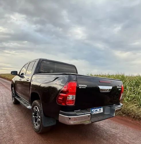 Toyota Hilux CD SRV 4X4 2.8 TDI Diesel Aut. 2024
