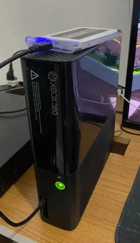 Xbox 360 dando luz vermelha 