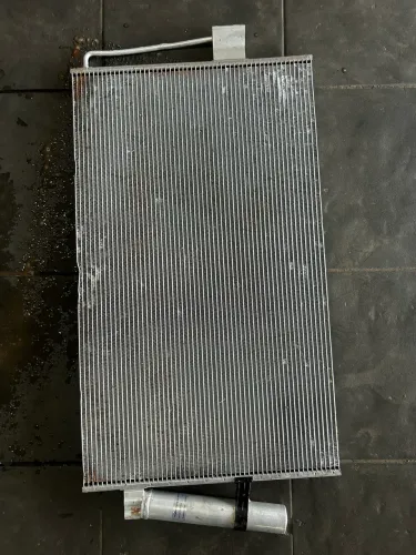 CONDENSADOR S10