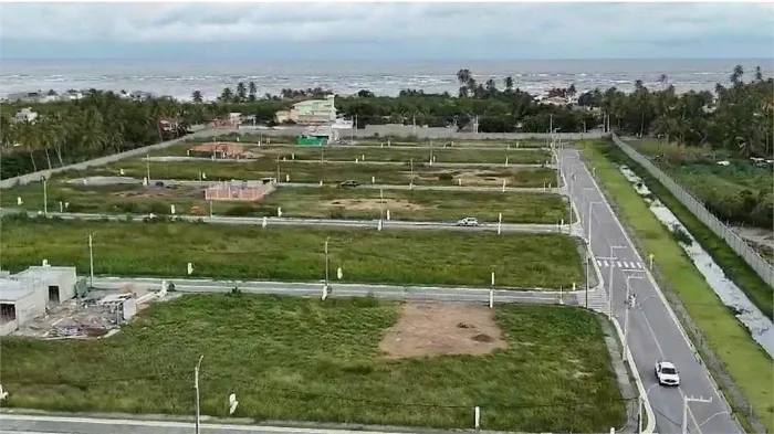 Terreno no Condominio Angatu - Massagueira