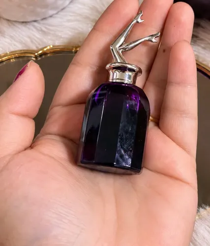 Scandal Intense Roxo - Frasco Elegante