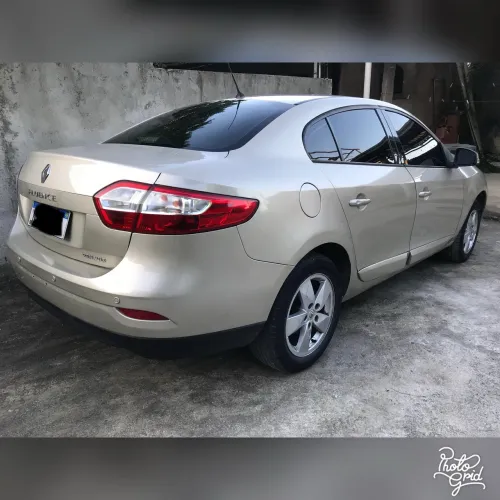 Renault Fluence Sed. Dynamique 2.0 16V Flex Aut. 2011