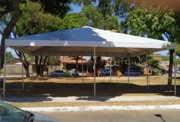 Tenda p eventos (usada)