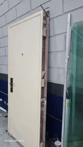 Porta blindada para ap ou casa japonesa completa