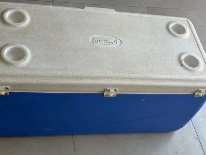 Caixa térmica colleman 110 litros