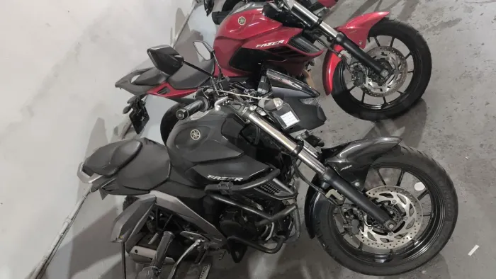YAMAHA FZ 25 PRETA 2023 Shalon veículos Cariacica