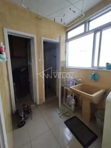 Apartamento - Padrão / Residencial / Lagoa