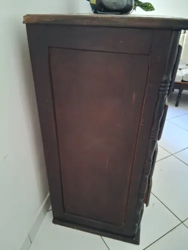 Cômoda antiga madeira