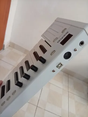 Controlador Midiplus X3