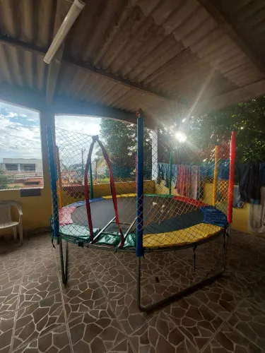 Cama Elástica / Trampolim 3,05m - Semi Nova - 380kg