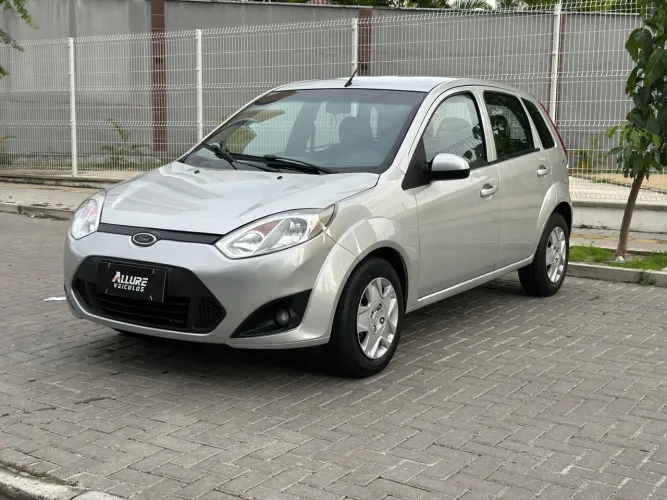 Ford Fiesta S 1.0 8V Flex 5P 2014