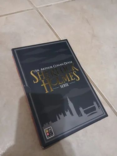 Box de 6 Livros Sherlock Holmes
