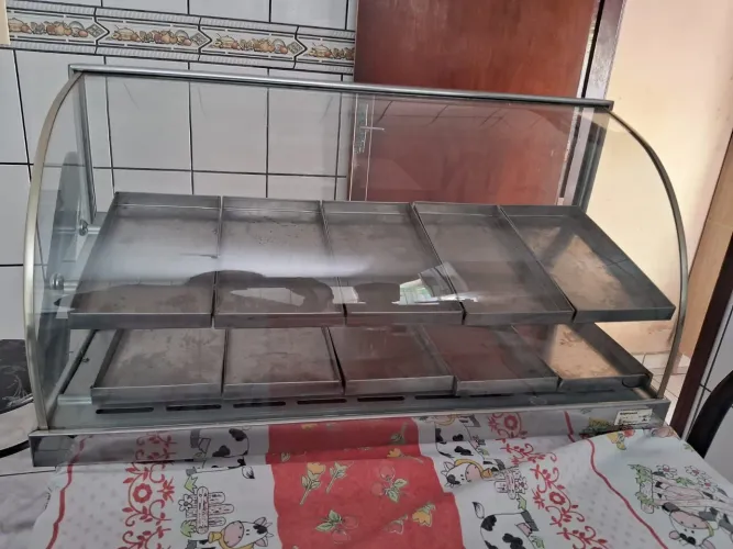 Vendo estufa ótimo estado funcionando perfeitamente <br>400 reais