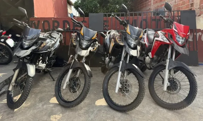 XRE 300 22/23 ACEITA CARTÃO ATÉ 18X FINANCIA PELOS BANCOS