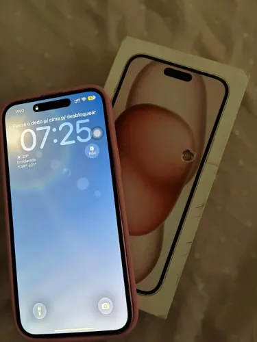 iPhone 15 Plus