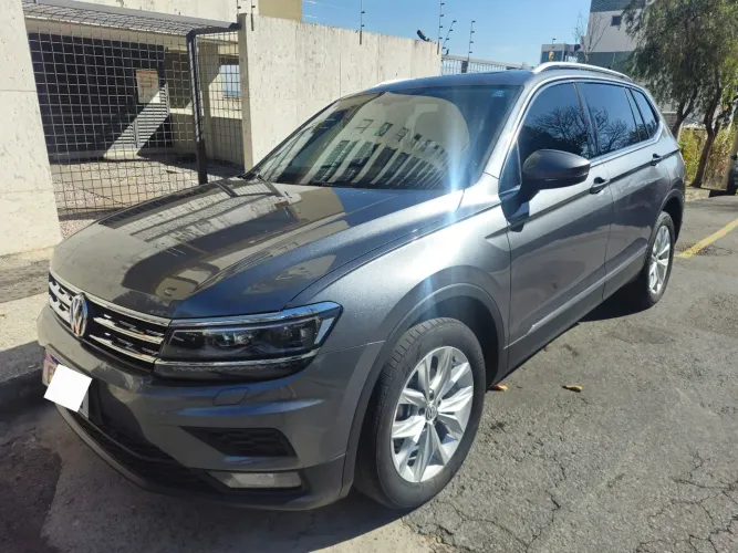 Volkswagen Tiguan Allspac Comf 250 TSI 1.4 Flex 2018