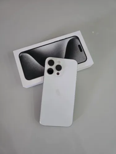 iPhone 14 Pro Max - R$ 4.800,00 | Praticamente Novo!