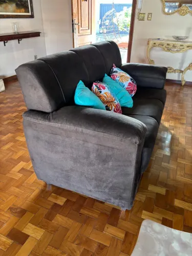 Sofá novo marrom 