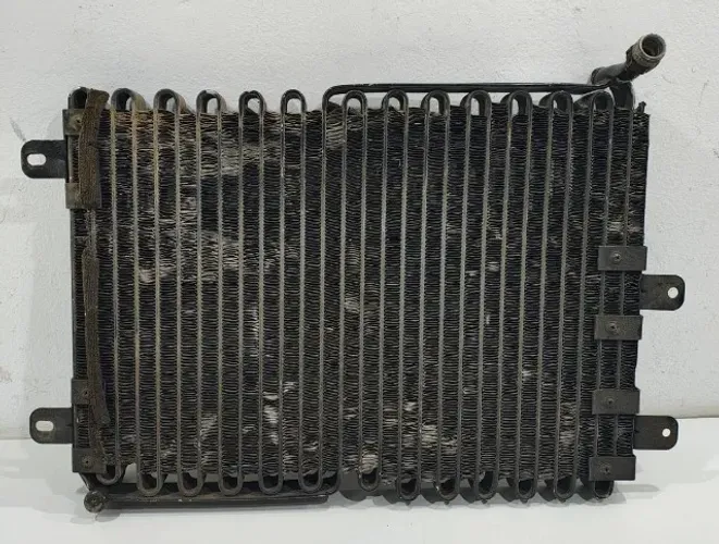 Condensador Ar Condicionado Vw Gol Parati Saveiro G2g3g4