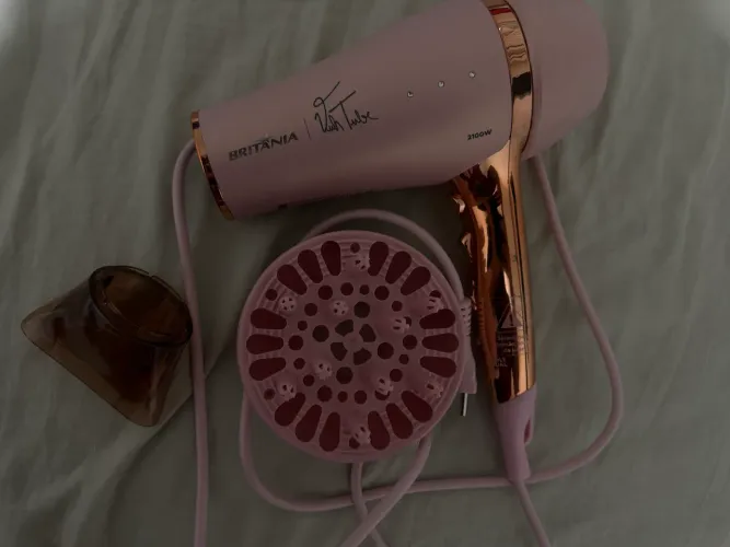 Secador de cabelo Britânia viih tube bi volt