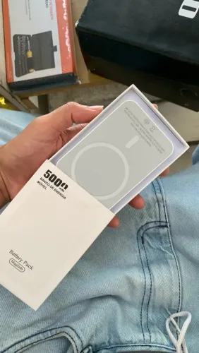 Power Bank Magnético 5000mAh MagSafe - Novo na Caixa - Branco 
