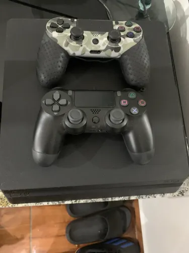 PS4 slim 1t
