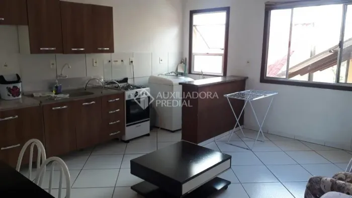 Apartamento mobiliado para locação com 2 quartos e 1 vaga no bairro Igara em Canoas