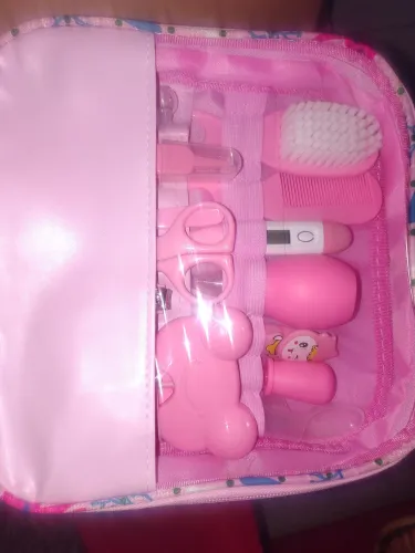 Kit de higiene pra bebê menina