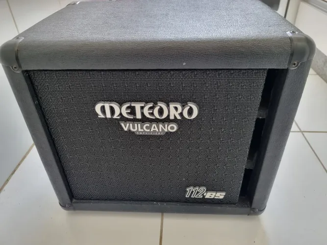 Gabinete de Guitarra - Baixo Meteoro Vulcano 1x12 BS