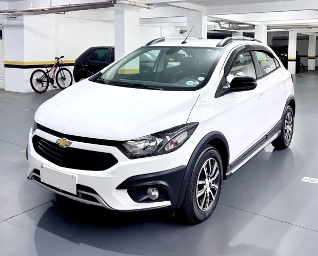 Chevrolet Onix Activ 1.4 8V Flex Mec. 4P 2018