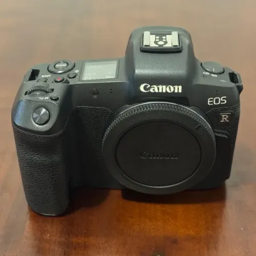 Canon EOS R (NÃO É RP) | 36.000 cliques | Full Frame 30,3 MP