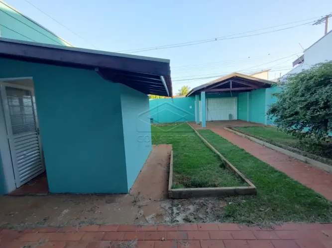Casa Padrão em Lençóis Paulista