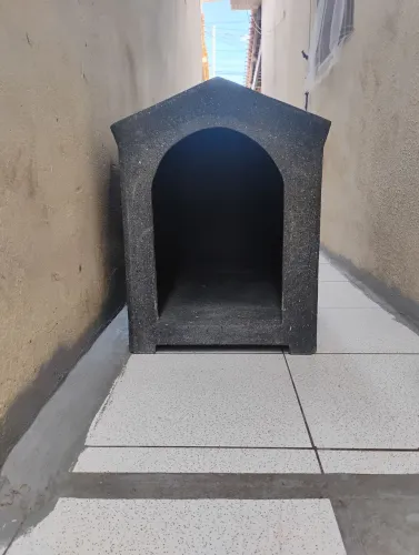 Casinha de cachorro de concreto