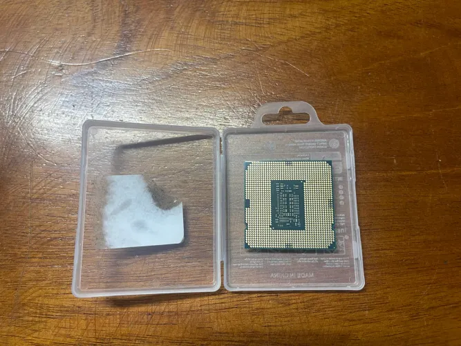 Processador Intel Core i3-10105F 10ª Geração 4.4GHz LGA 1200 - Funcionando 100%