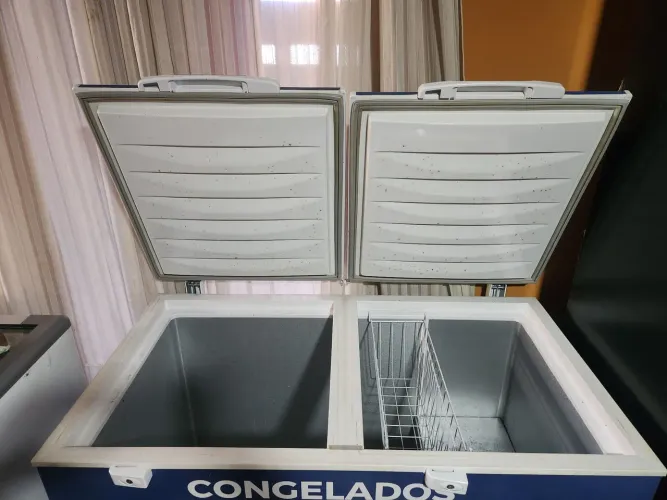 FREEZER ELETROLUX 500L E 2 TAMPAS NOVO!!