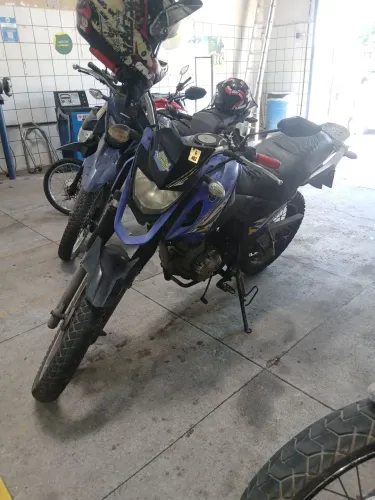 Vendo moto crosser 2017.
