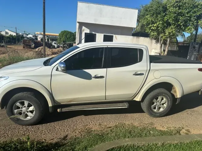 Mitsubishi L200 Triton Sport HPE 2.4 CD Diesel Aut. 2017