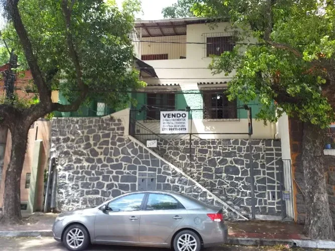Casa 2 andares Jucutuquara