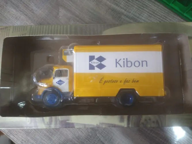 Caminhão coleção Kibon