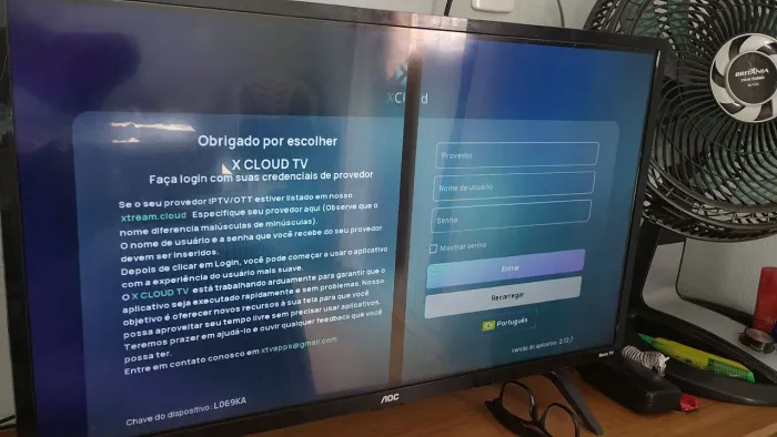 Vendo tv funcionando mas com problemas para retirar peças
