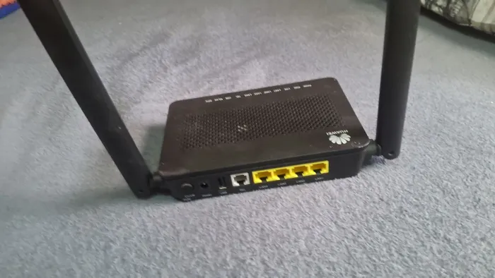Modem Roteador Huawei - 2 Antenas - Equipamento Rede Wi?Fi