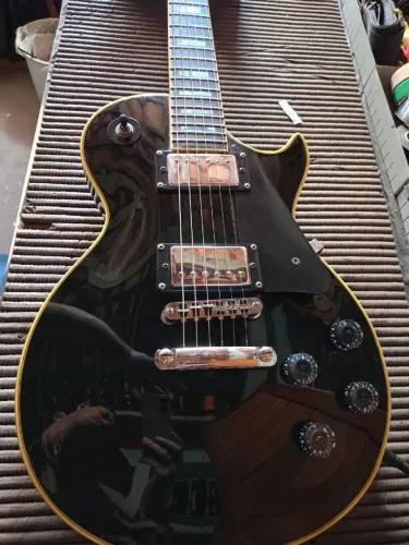 Guitarra Tagima legend nova 