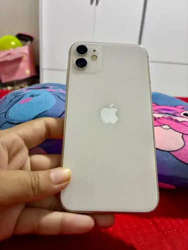 IPHONE 11 BRANCO NOVO