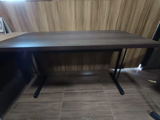 Mesa reta escritório e estudo 